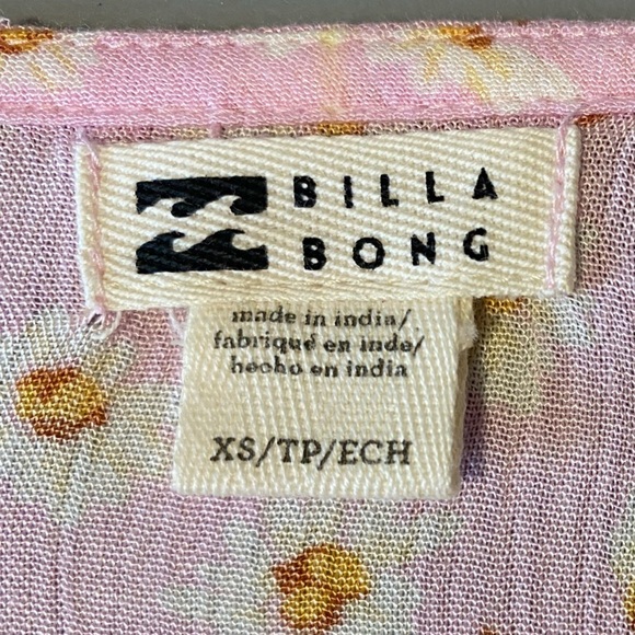 😍2/$20 NWT Billabong Sz XS Floral Pink Wrap Dress - Picture 11 of 13
